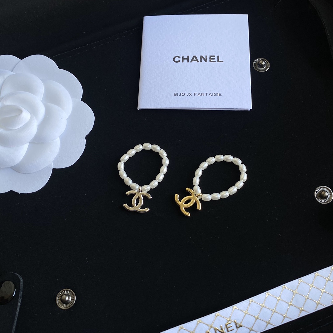 Chanel pearls elastic ring  108322