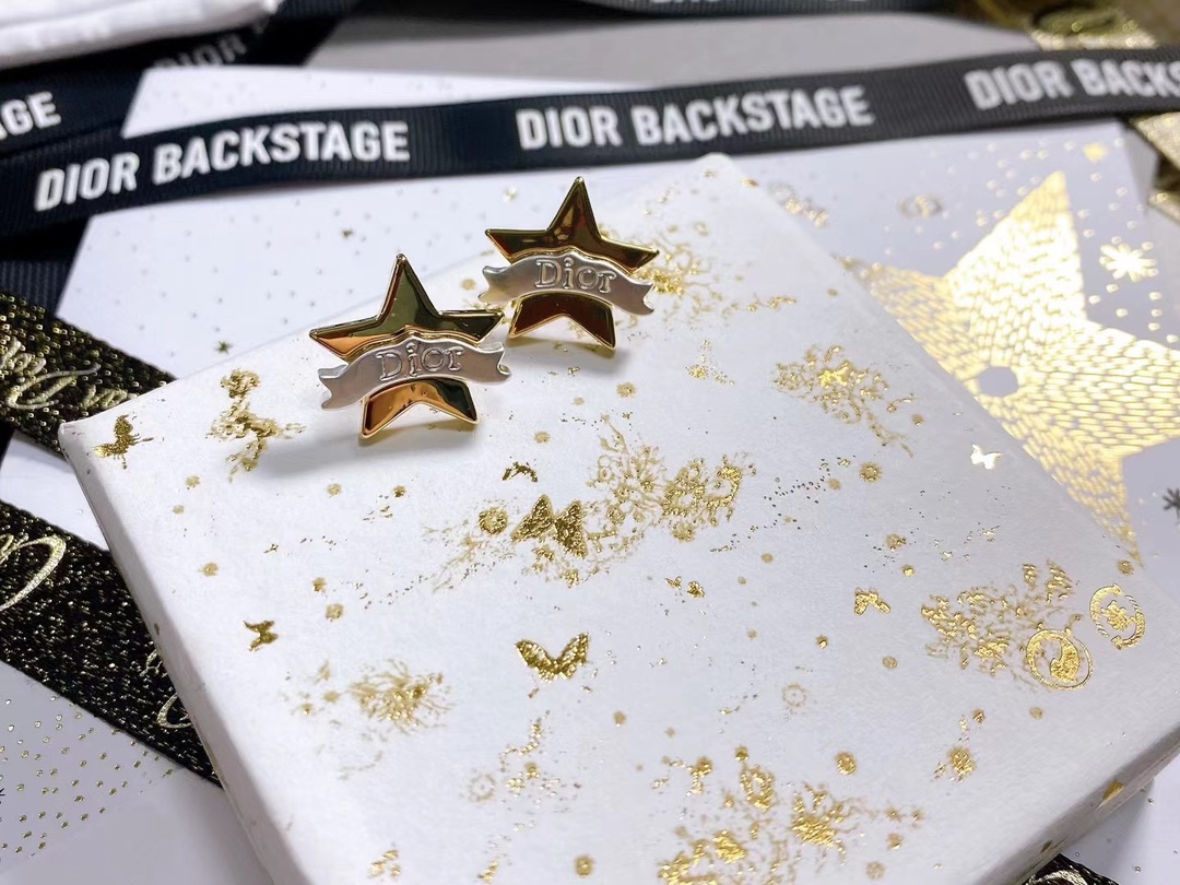 A838 Dior earring 108269