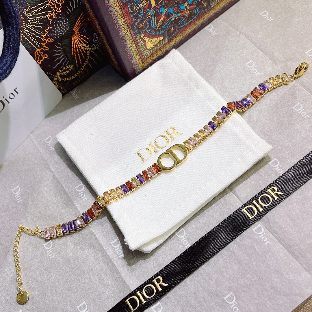 L098   Dior bracelet 108585