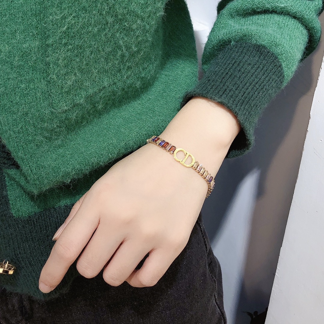 L098   Dior bracelet 108585