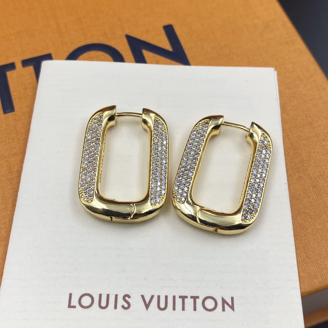 A834 LV-earring 108298