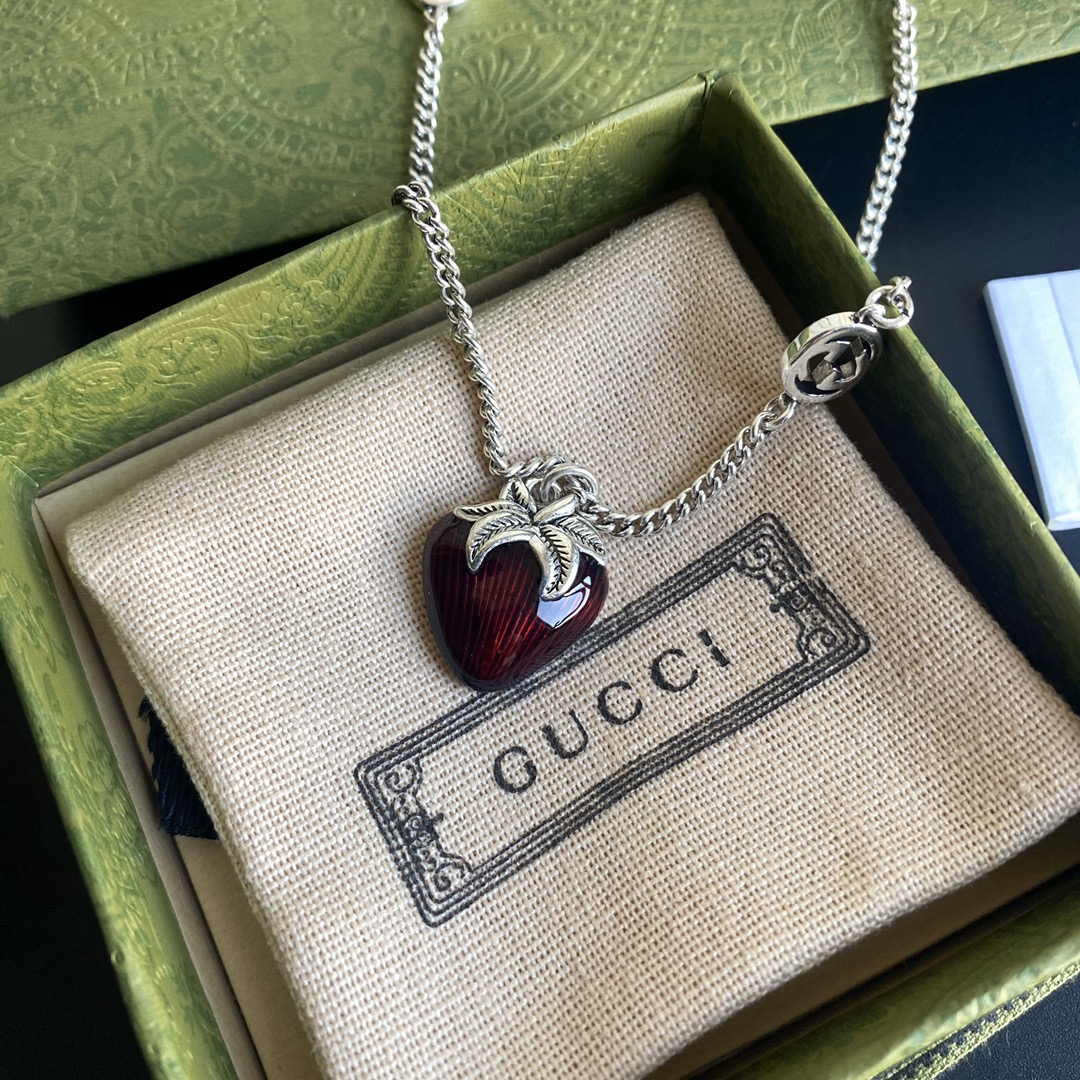 B296  Gucci necklace 106313