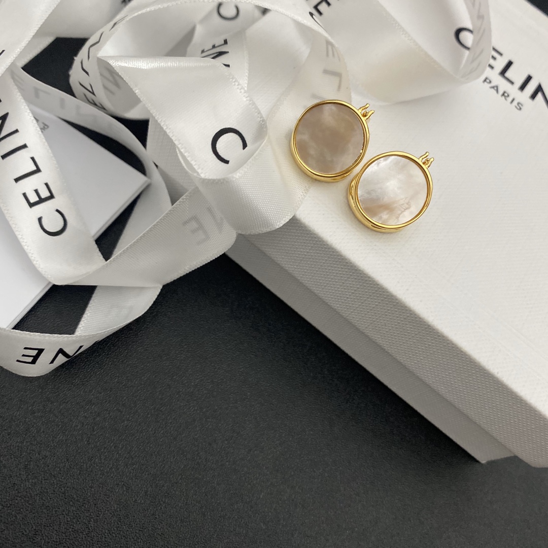 A906 celine earring 108334