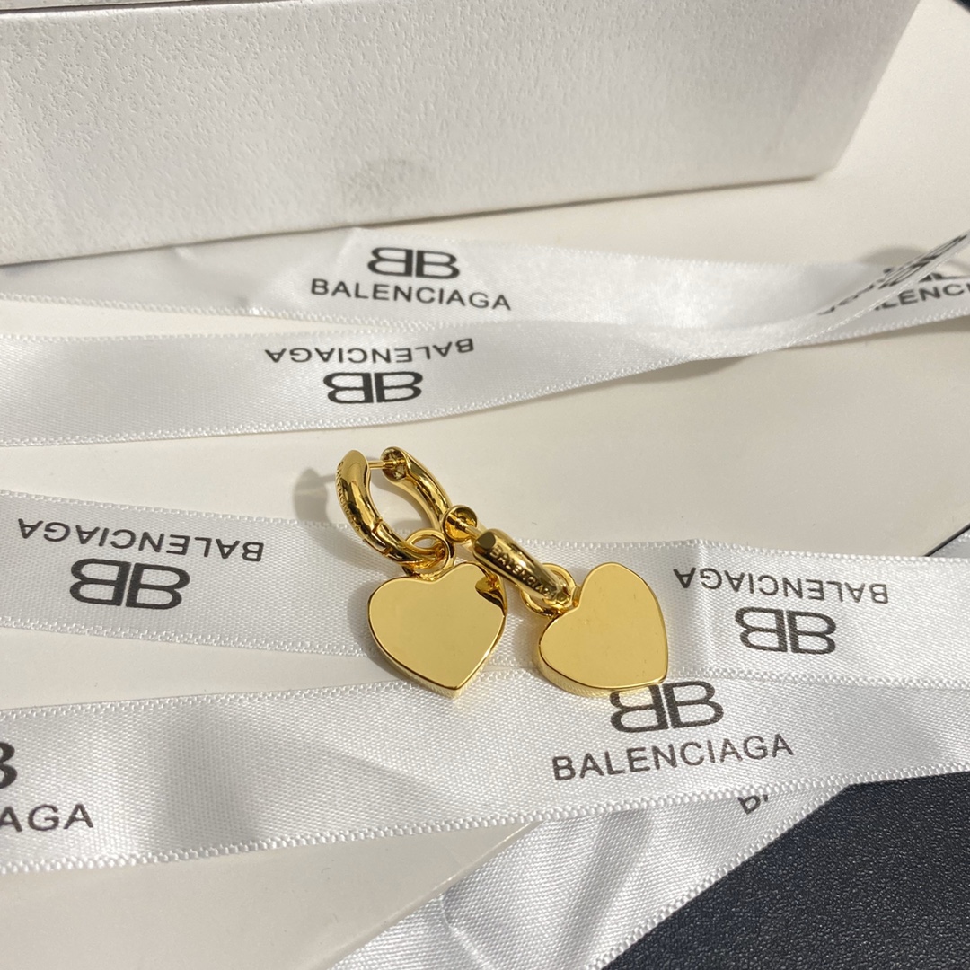 A824 Balenciaga earring 108234