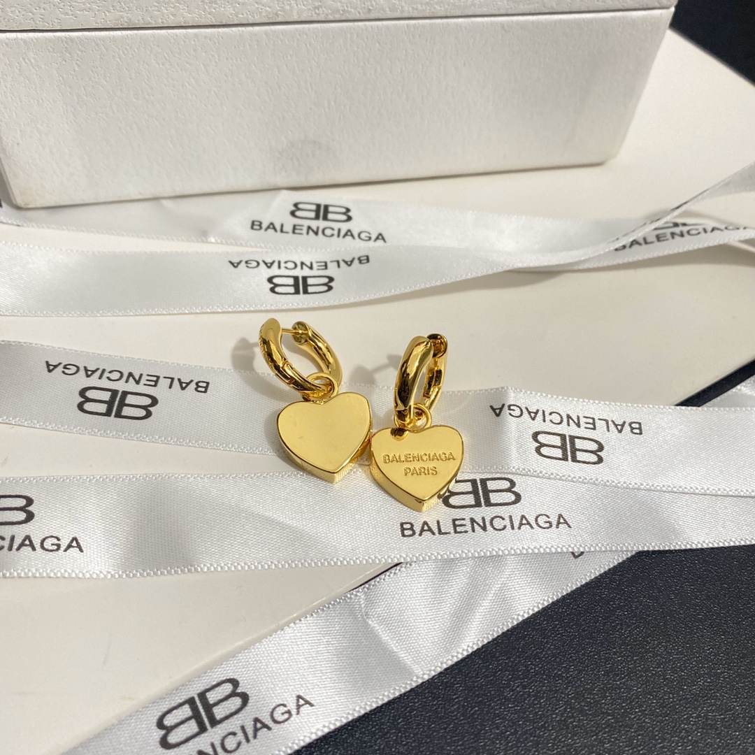 A824 Balenciaga earring 108234