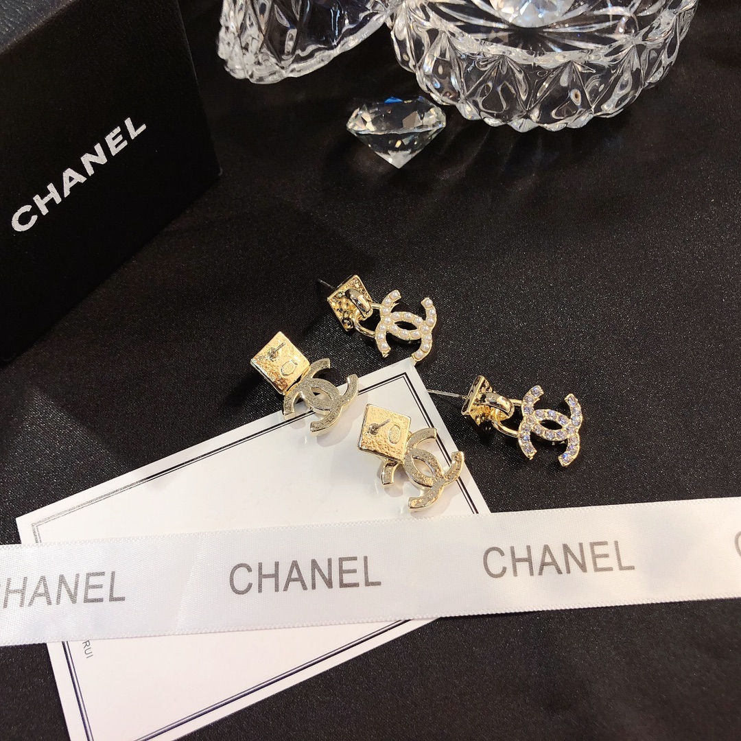 A464   Chanel earring 108588