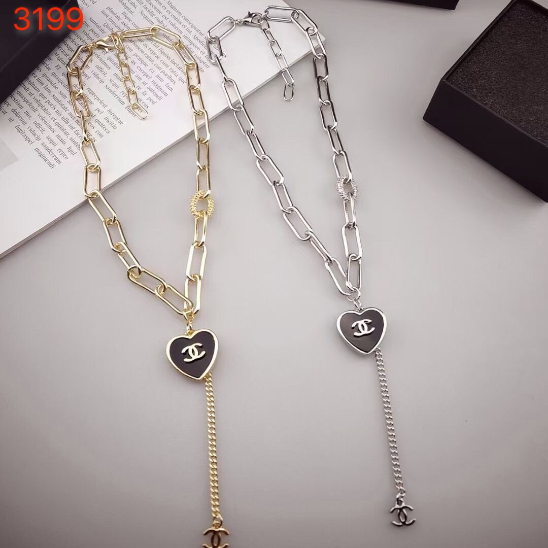 Chanel necklace fashion jewelry 108618