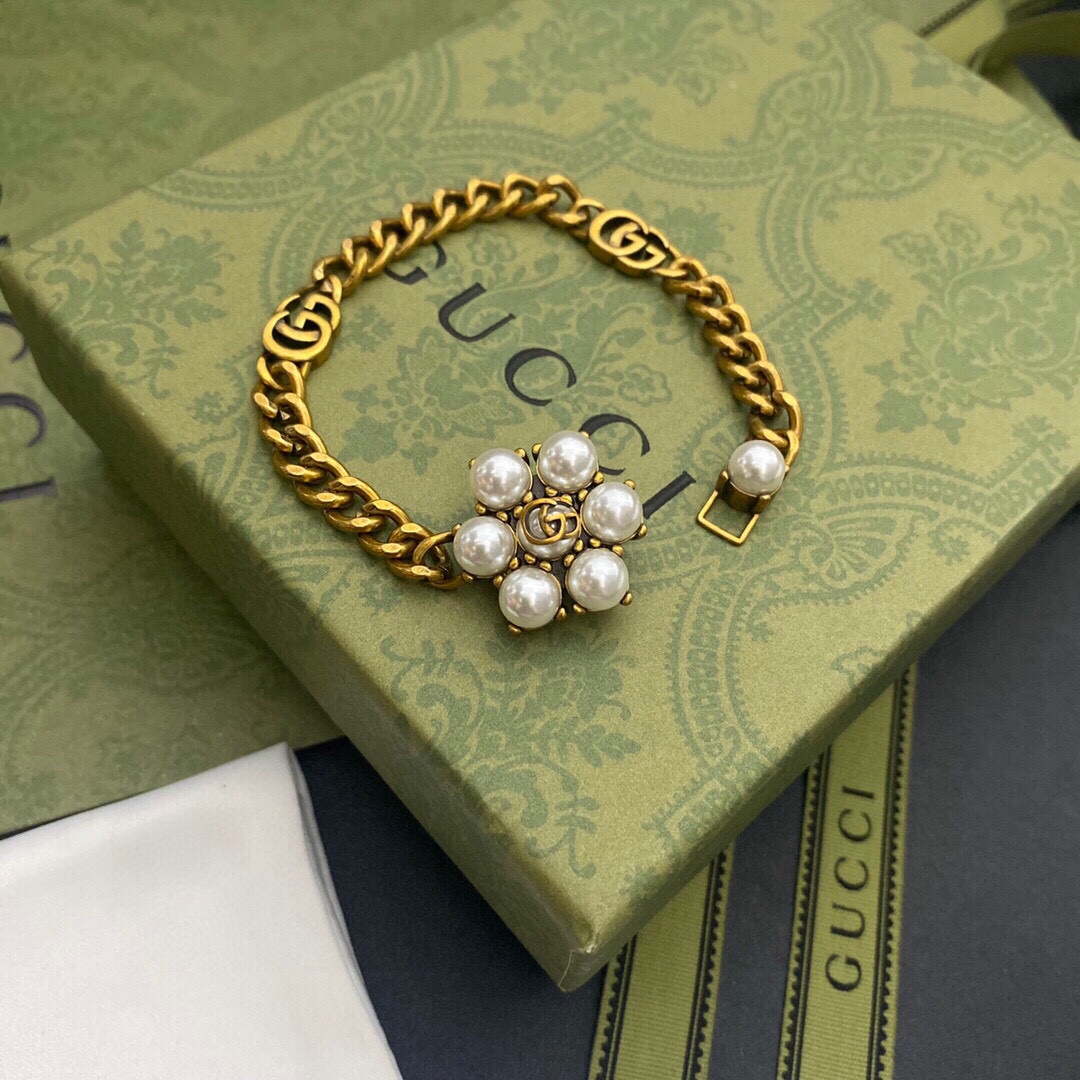 GUCCI GG vintage fllower bracelet 108612