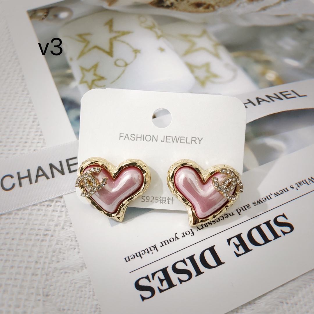 Chanel pearls crystal earring 107560