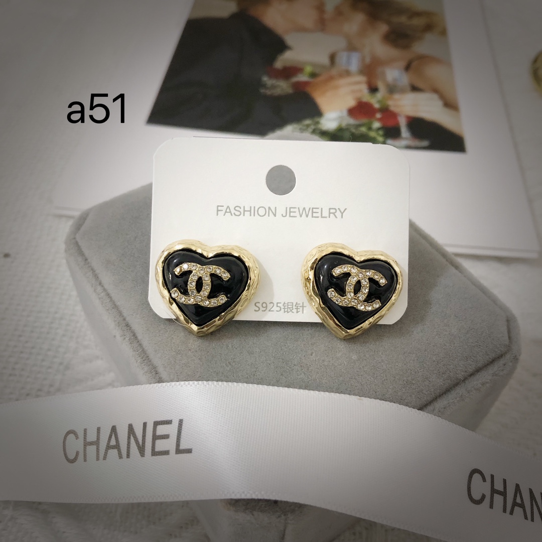 Chanel earring cc 108625