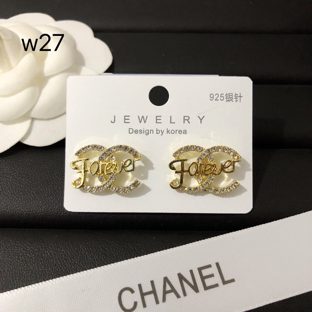 Fashion forever Chanel earrings 108633