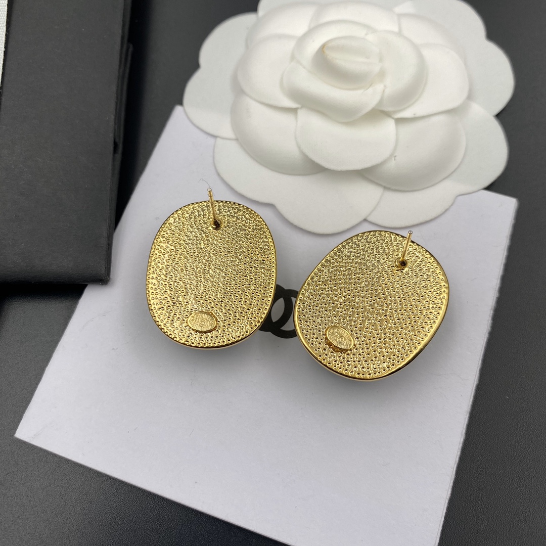 A821 Chanel earring 108678