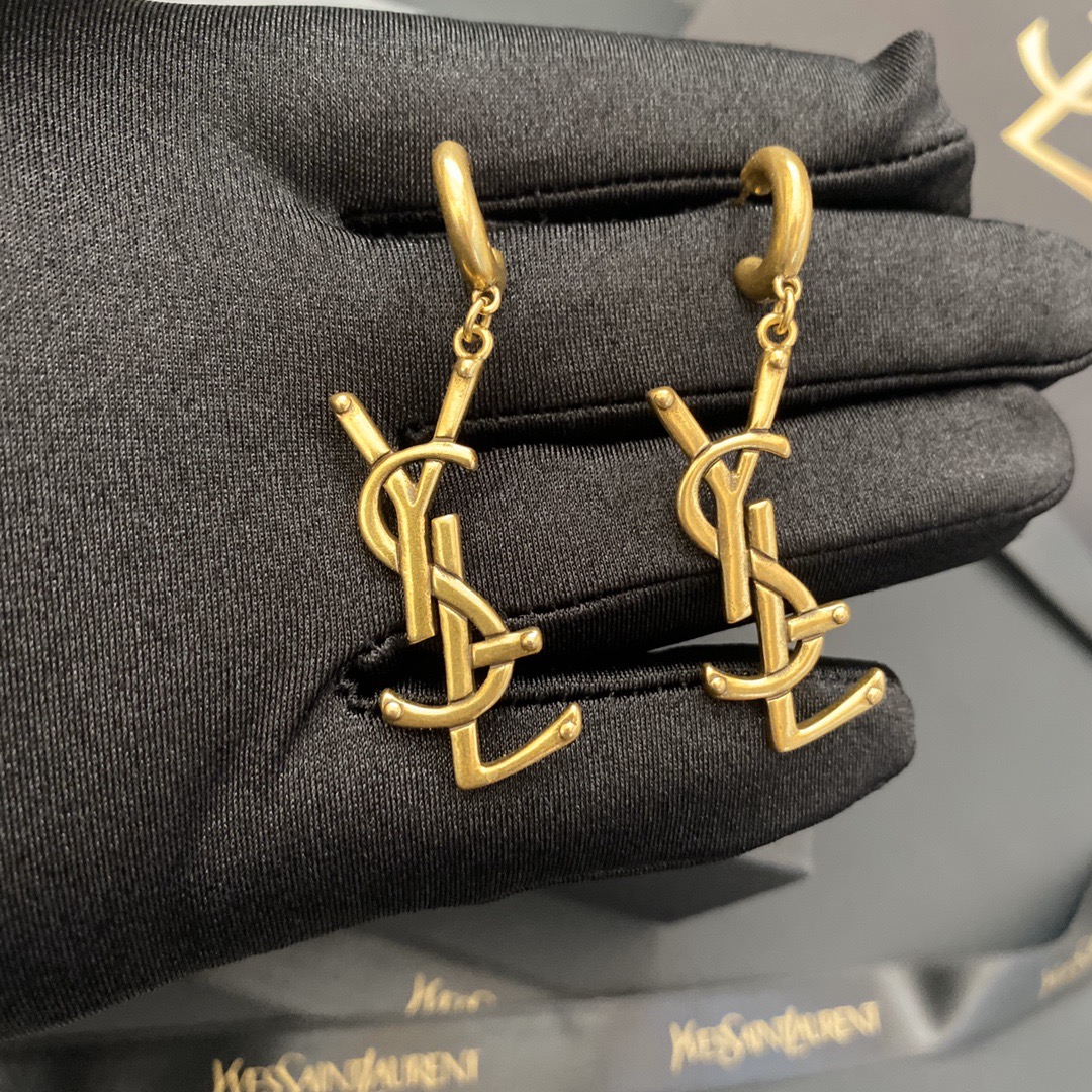 A832 YSL earring 108676