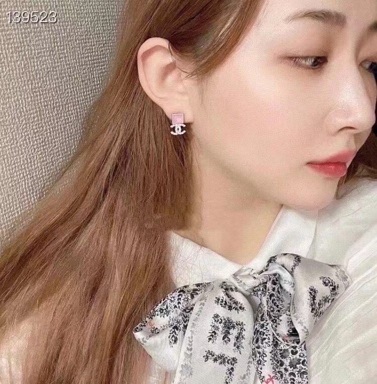 A488 Chanel earring 108656