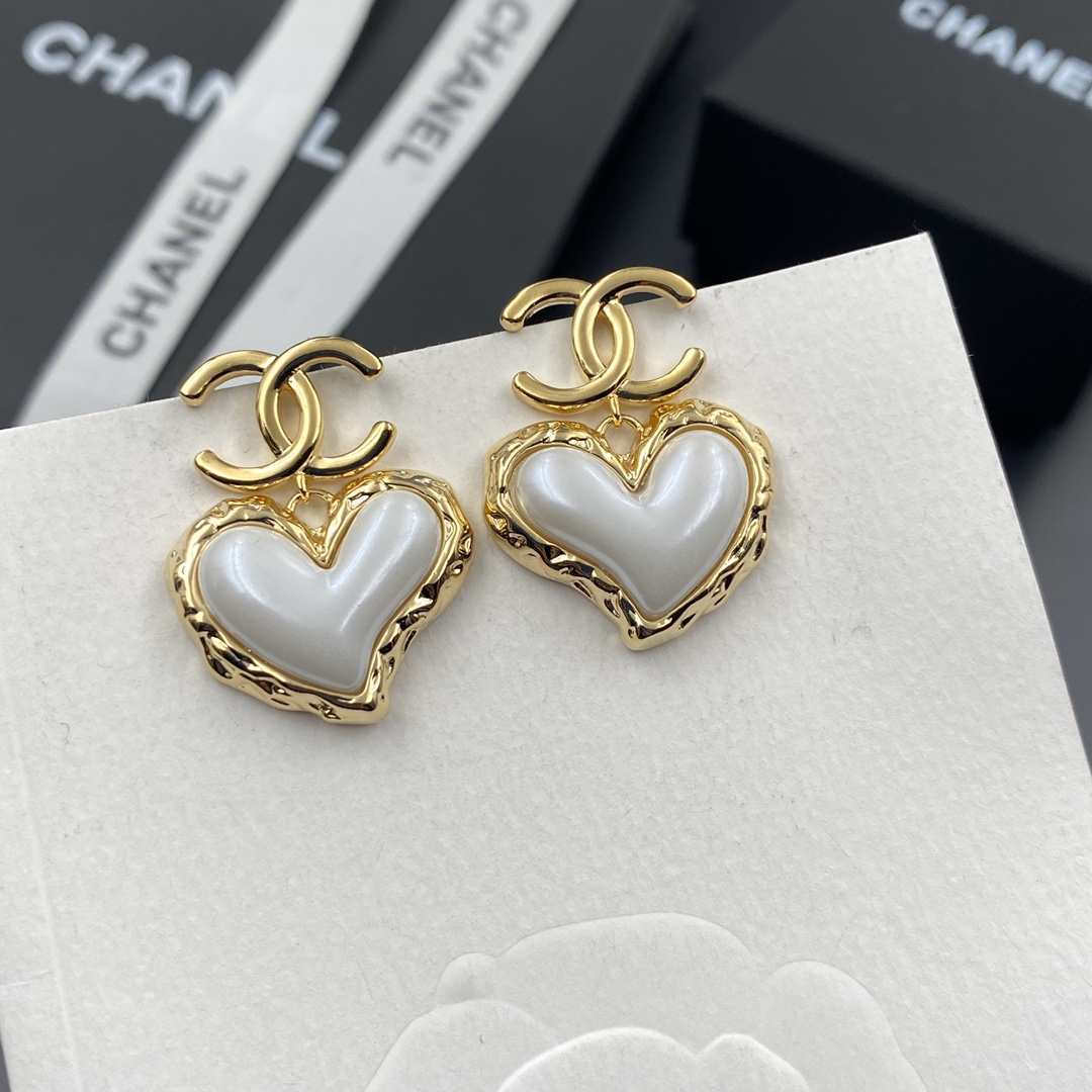 A564 Chanel earring 108649