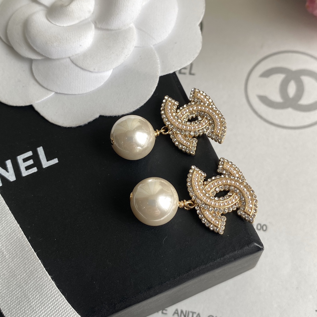 A873 Chanel earrings 108803