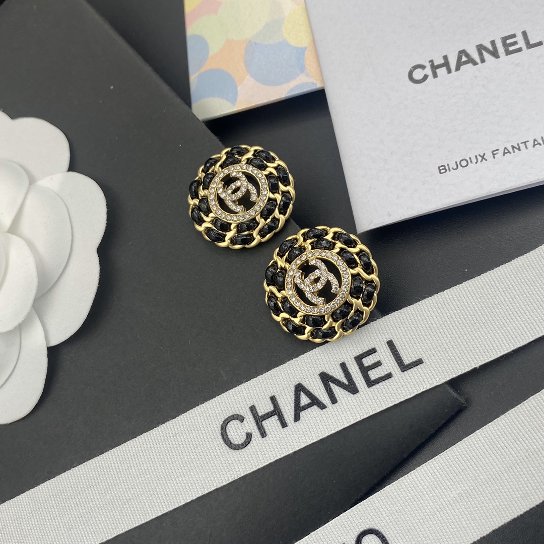 A759 Chanel earrings 108781