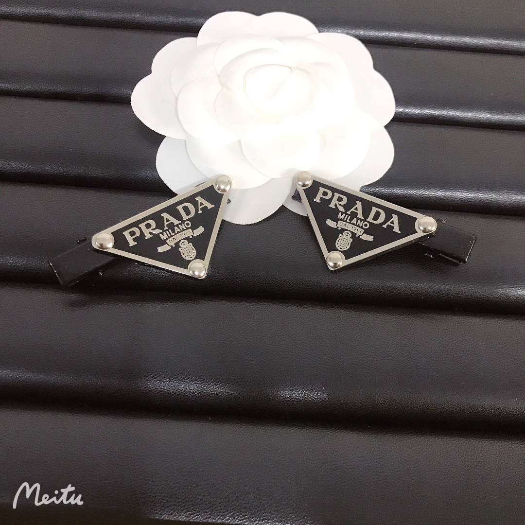 Prada hairclip 108772