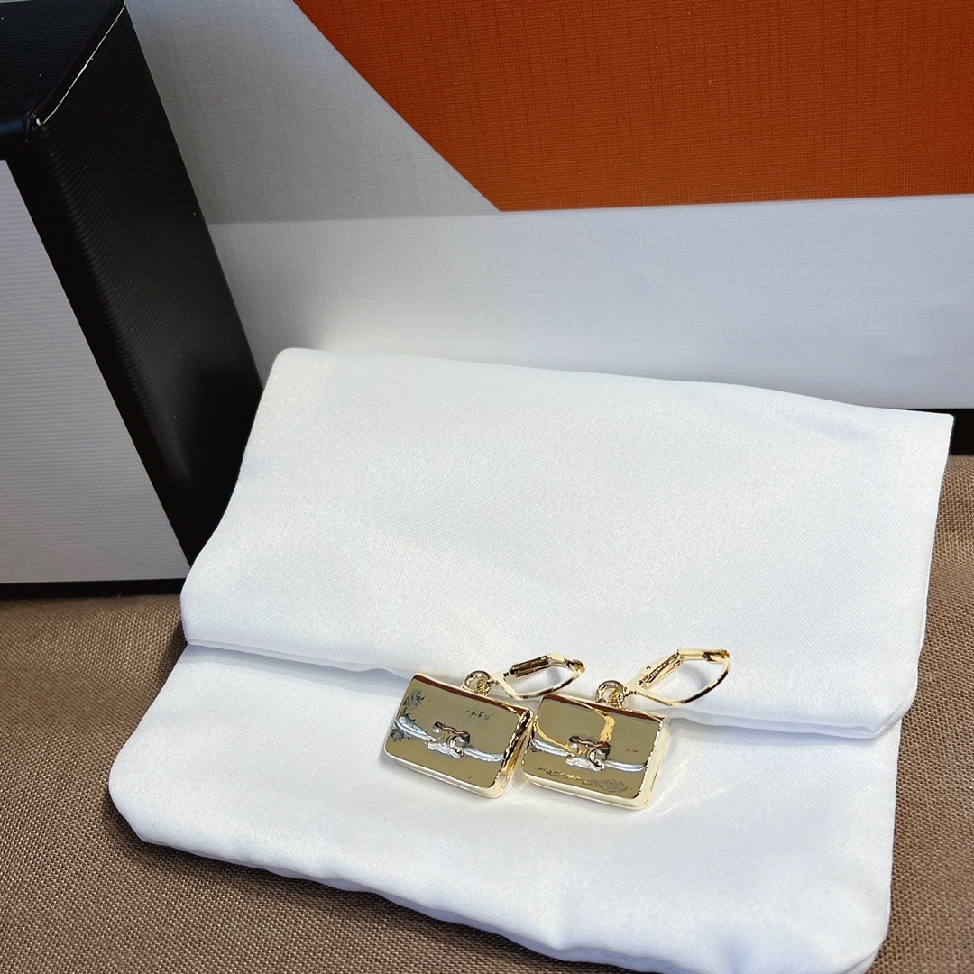 A706  Celine earrings 108758