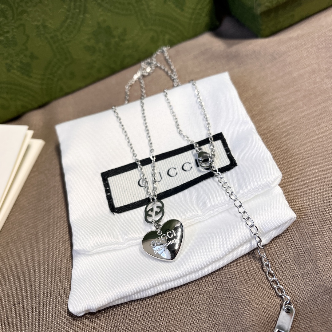 X434 Gucci necklace 108757