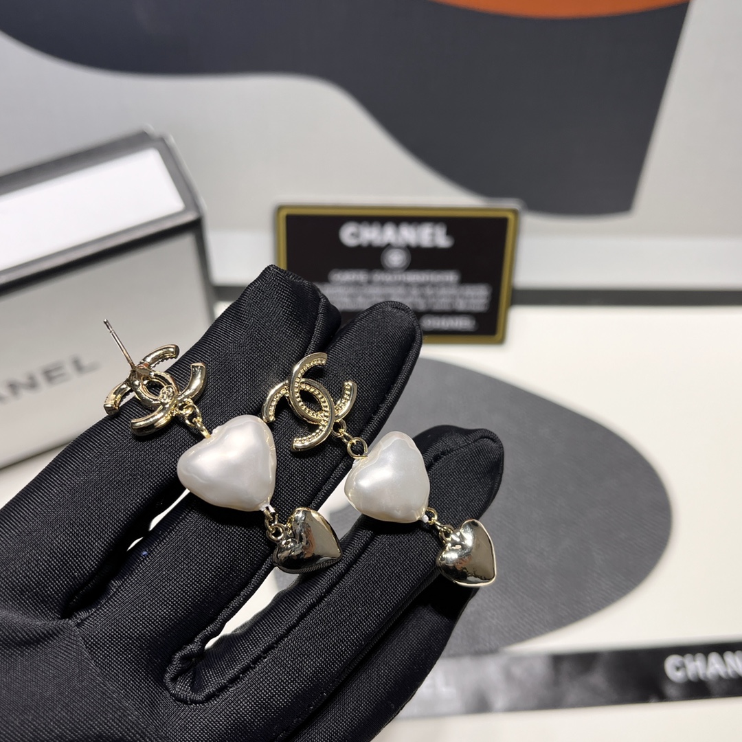 A707 Chanel earrings 108751