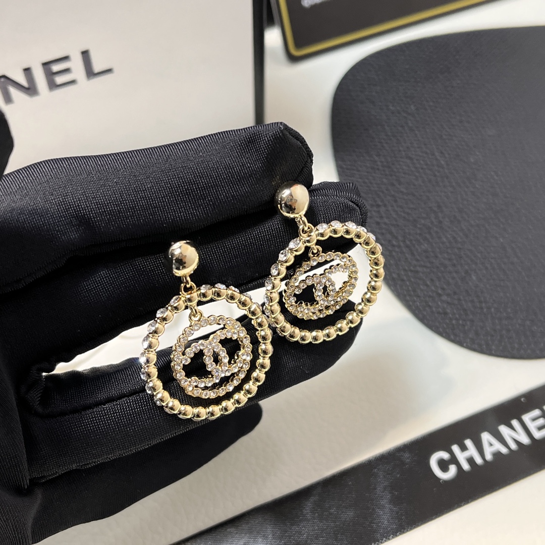 A710 Chanel earrings 108748