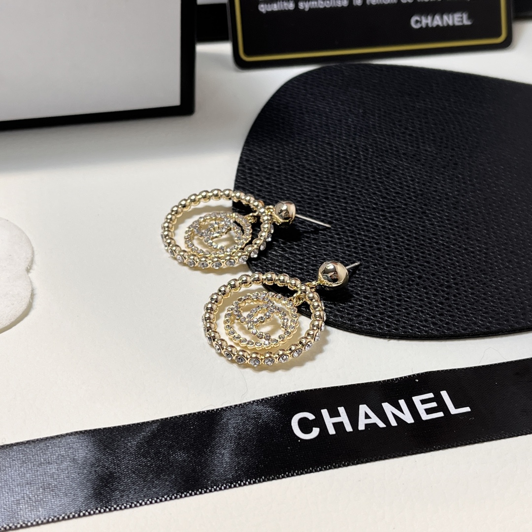 A710 Chanel earrings 108748