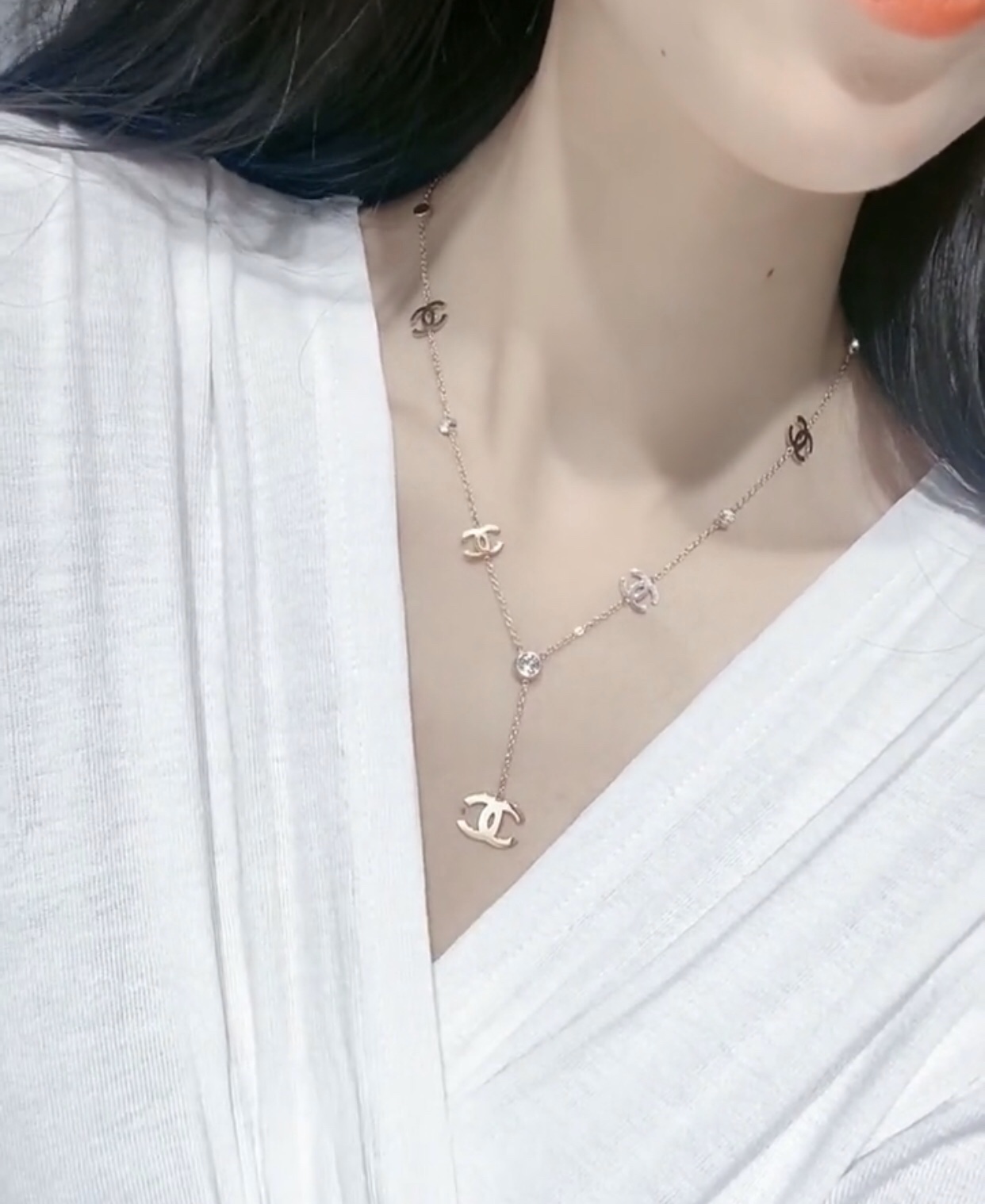 Chanel necklace 108809