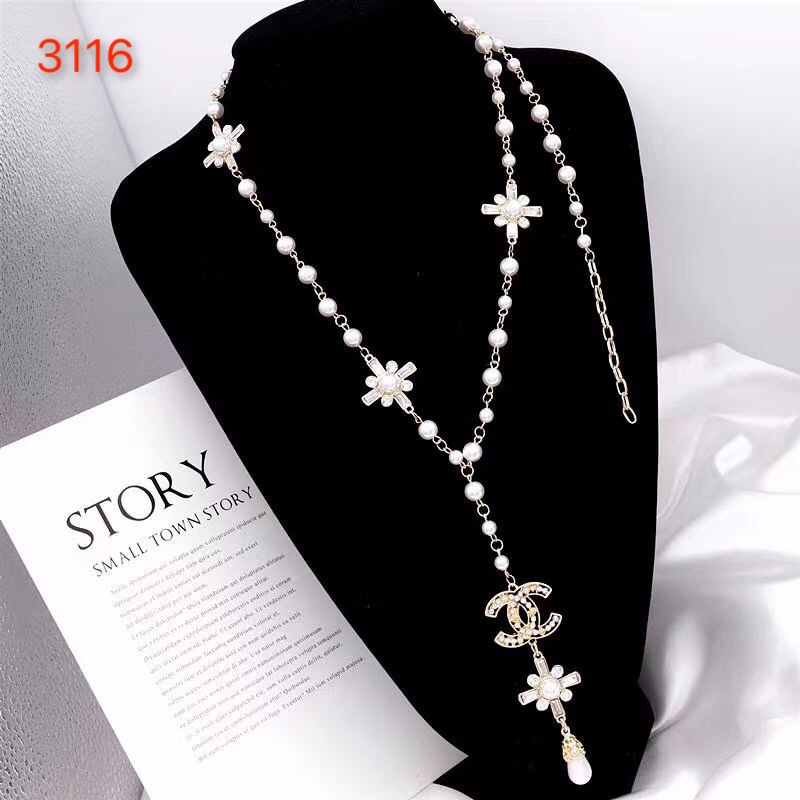 Chanel long necklace 108828