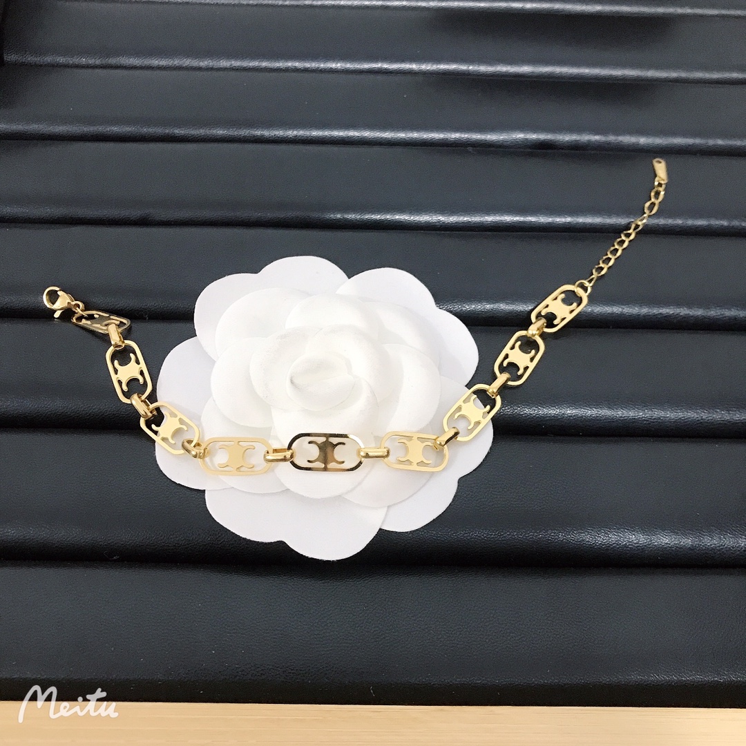 Celine bracelelt 108839