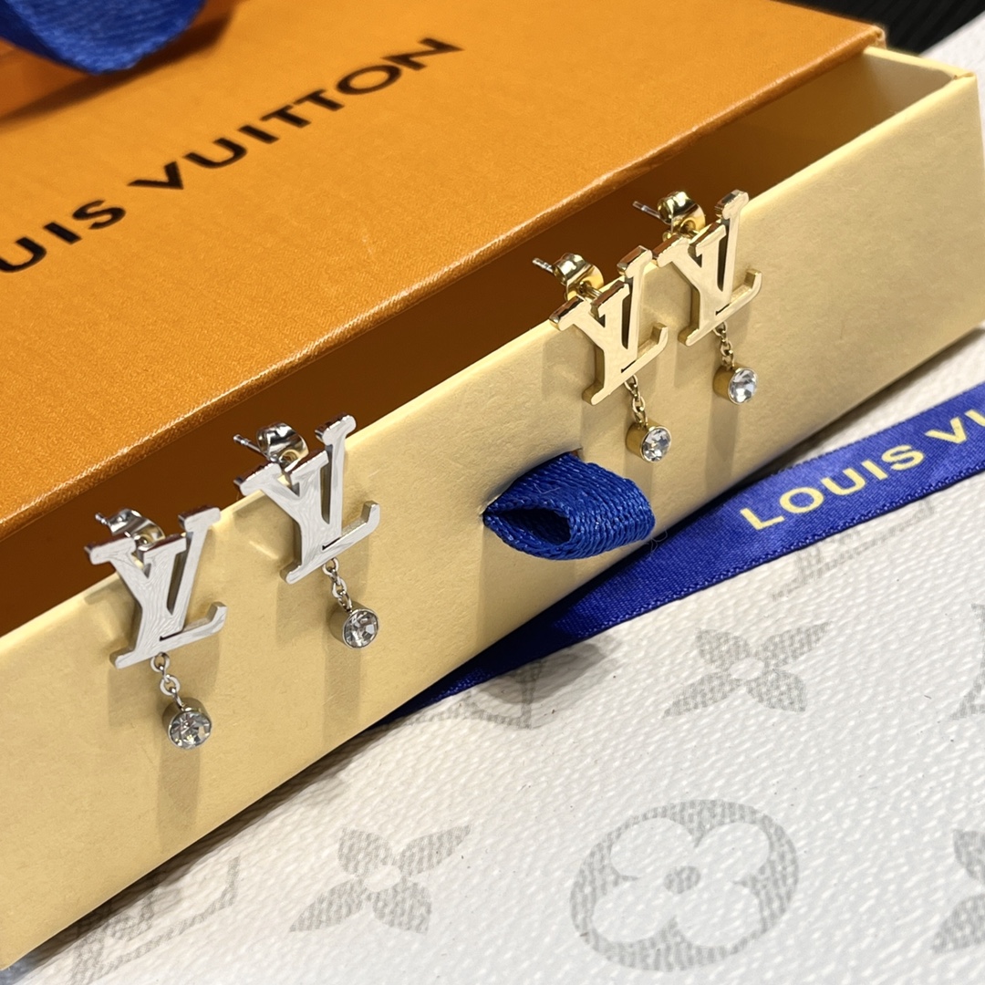 A712 LV earrings 108741