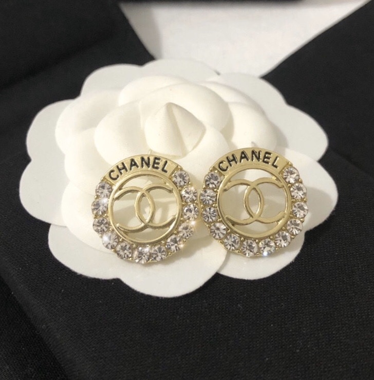 Chanel earrings 108736