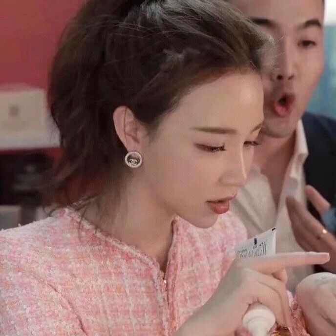 chanel earrings 108690