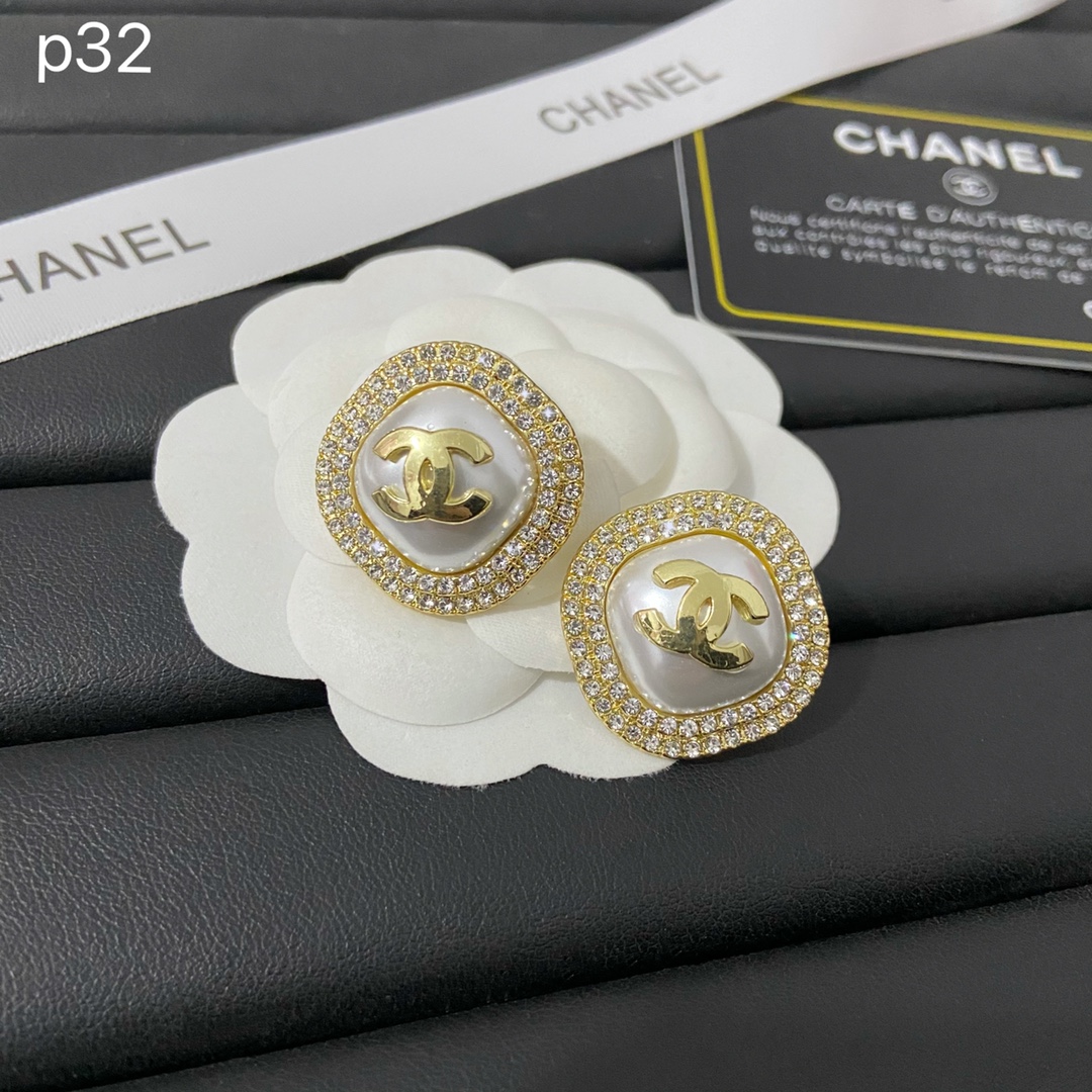 Chanel earrings 108980