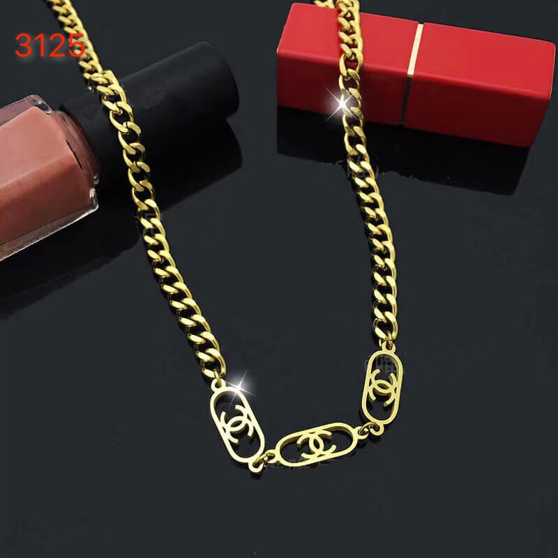 Chanel necklace 108961