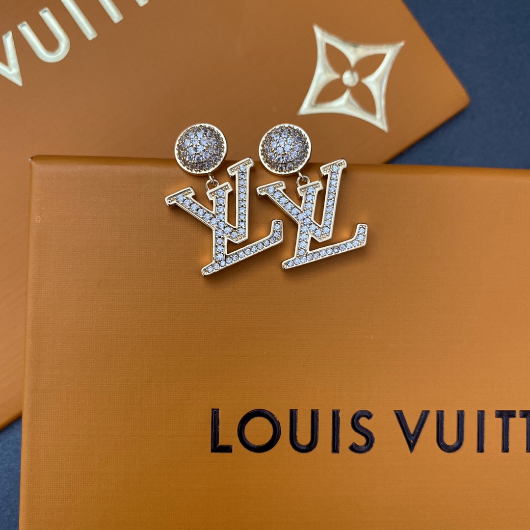 A250 LV earrings 108925