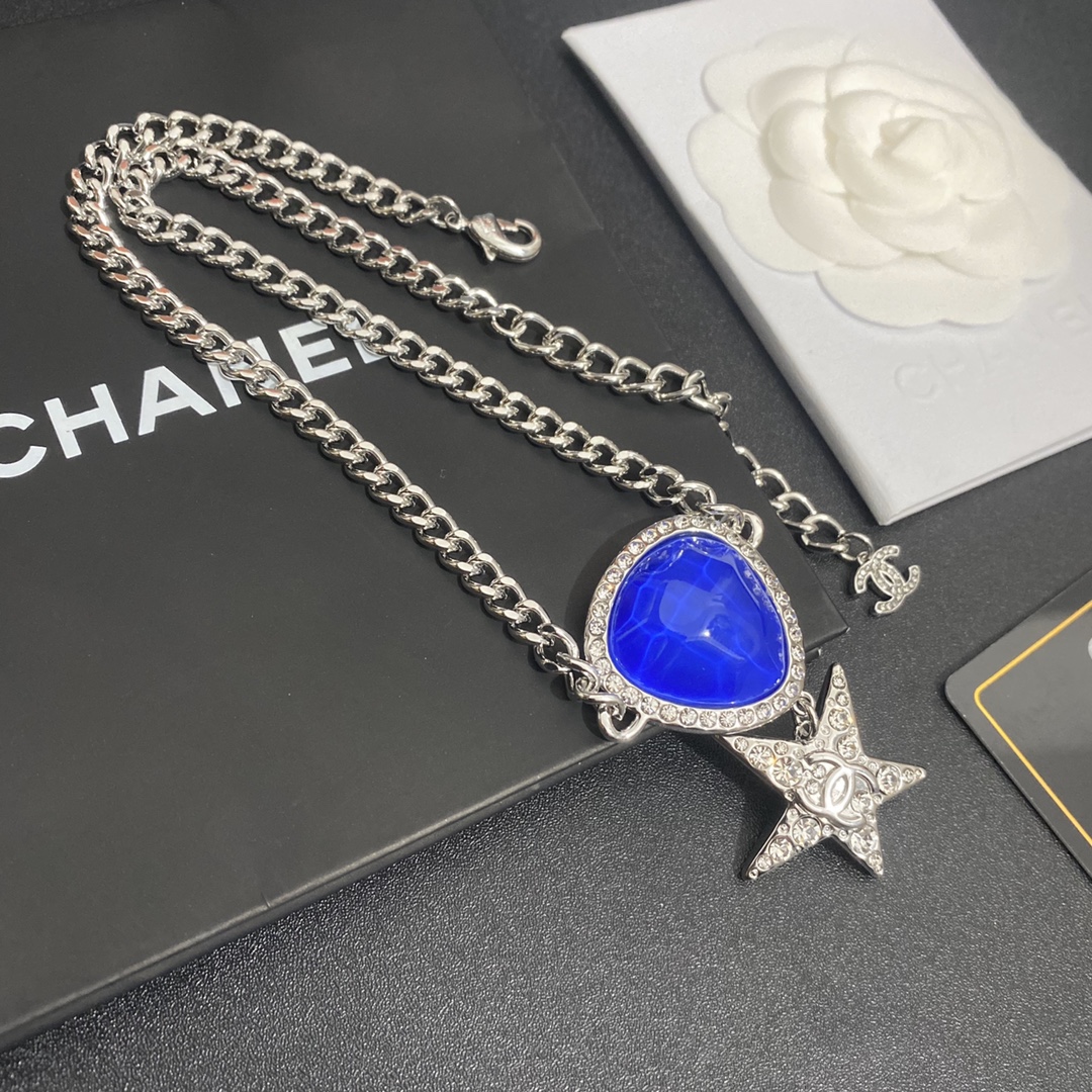 B125 Chanel necklace 108886