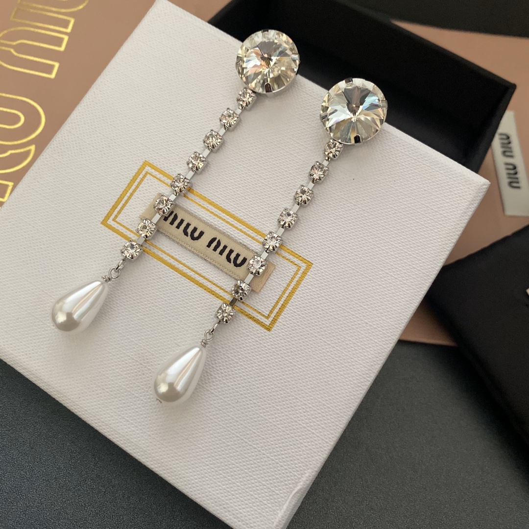 A418  MIUMIU-earrings 107697