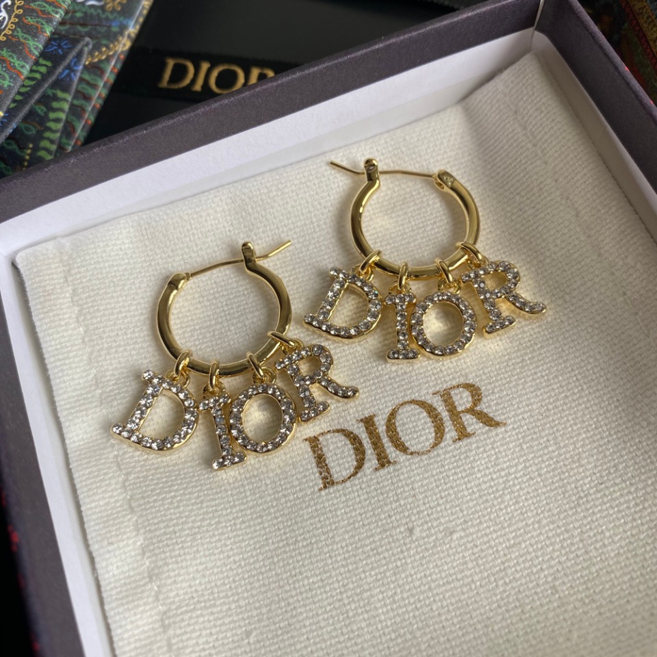 A201 Dior earrings 109126