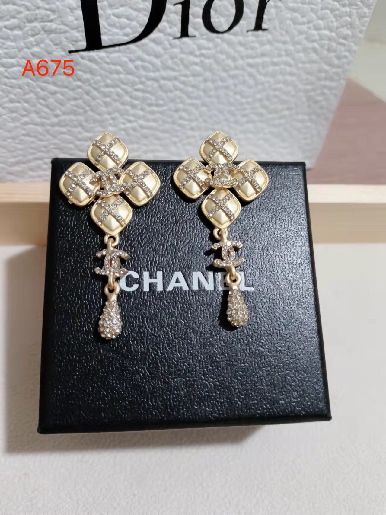 Chanel earrings 108993
