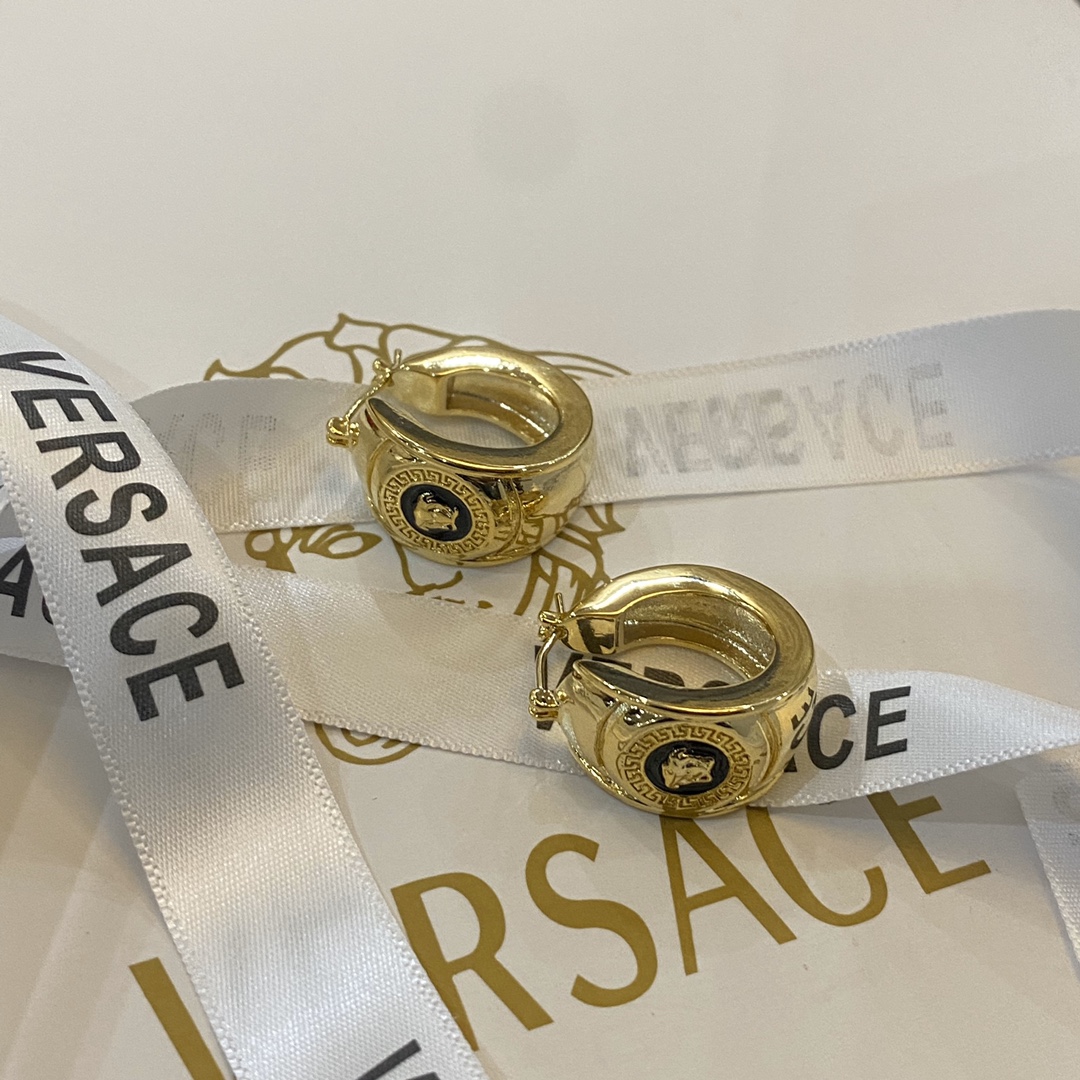 A908 VERSACE earrings 109063