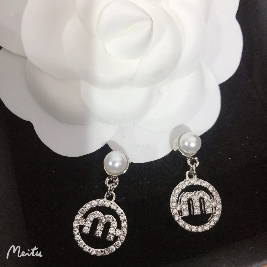 Miumiu earrings 109188