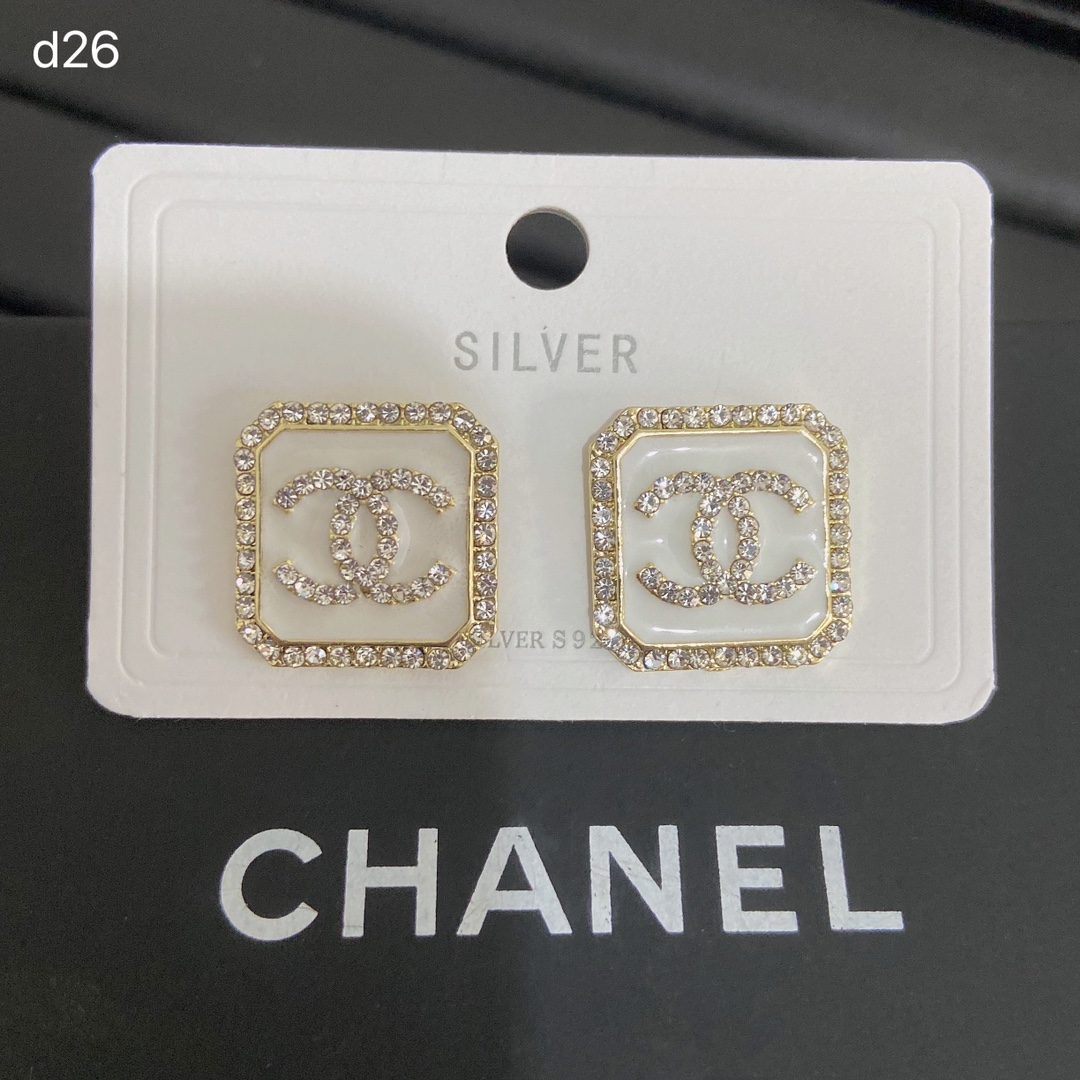 Chanel earrings 109183