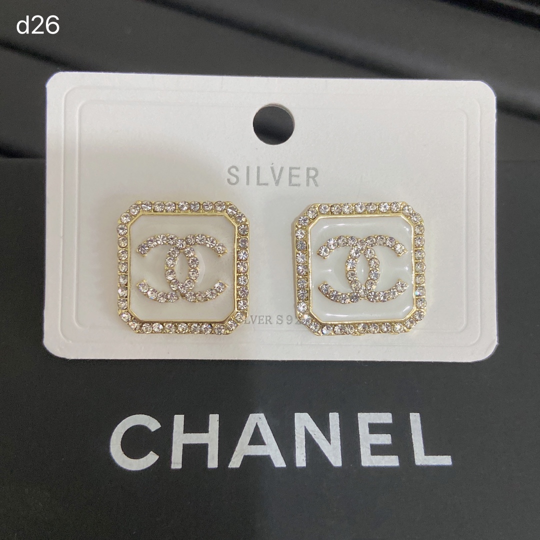 Chanel earrings 109183