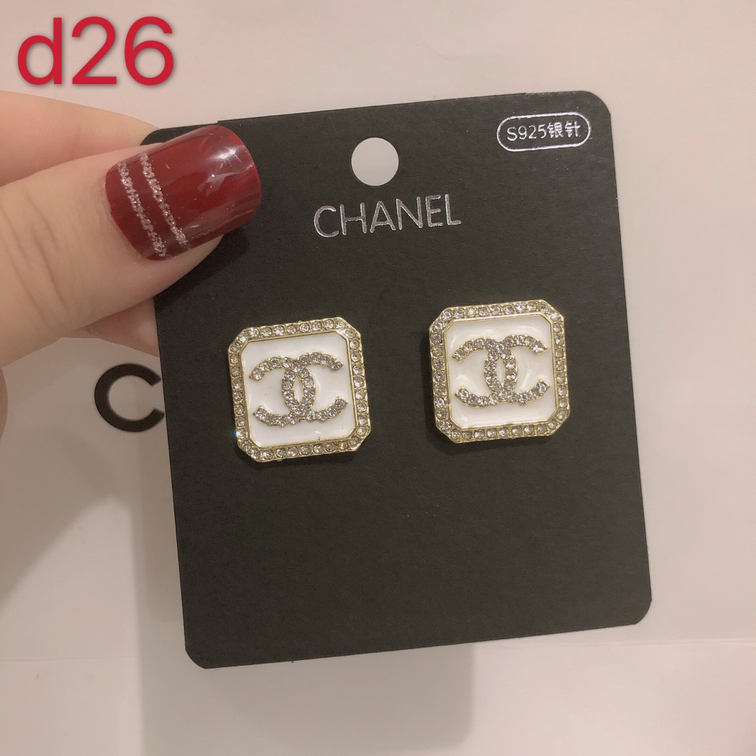 Chanel earrings 109183