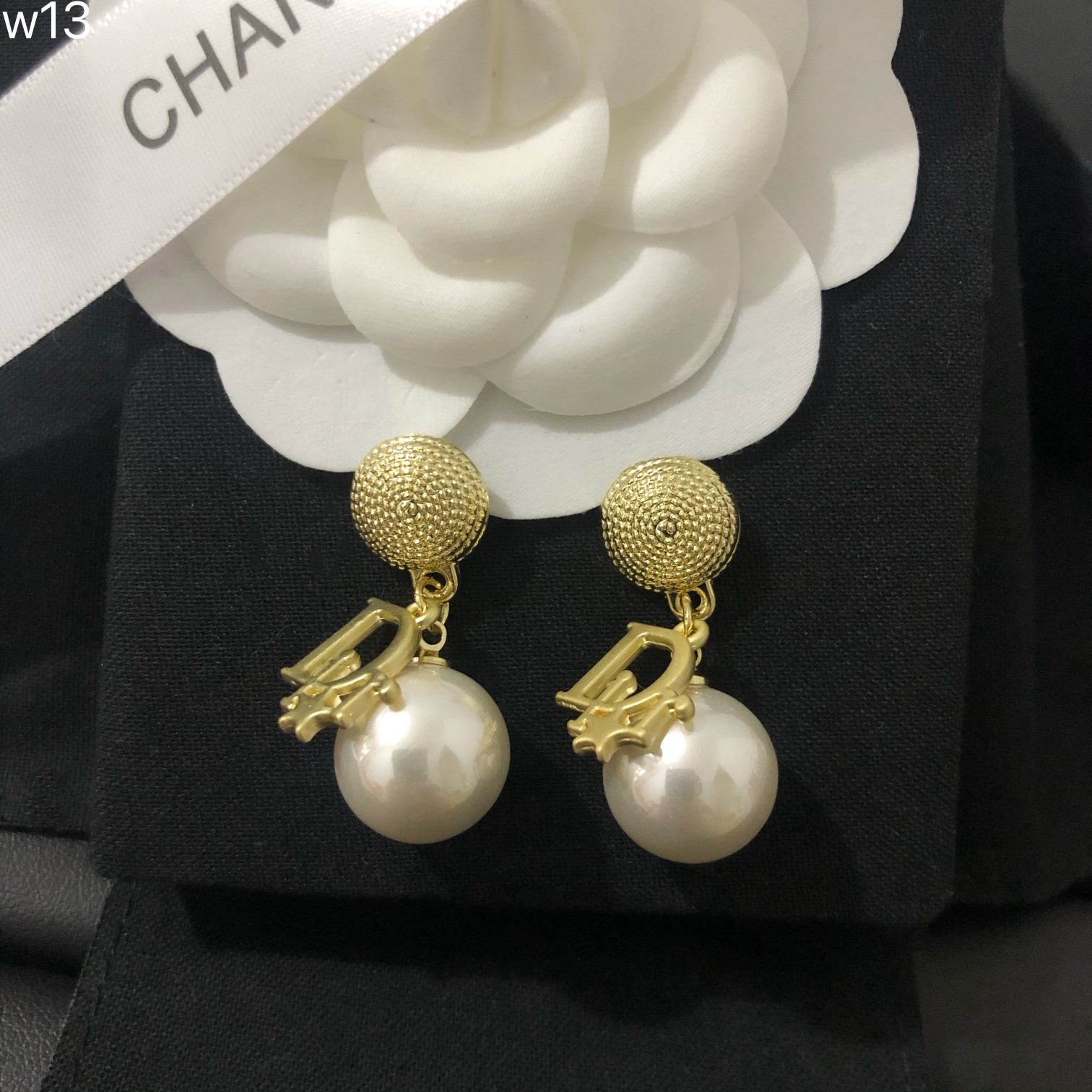Dior earrings 109173