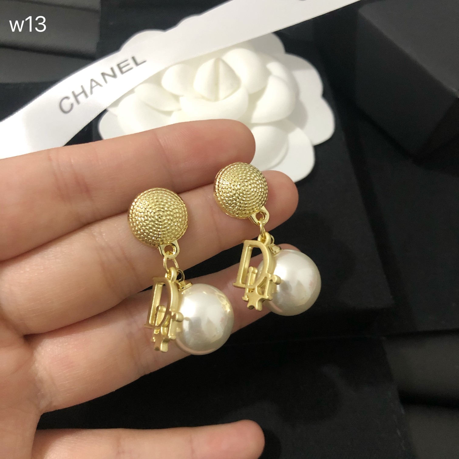 Dior earrings 109173