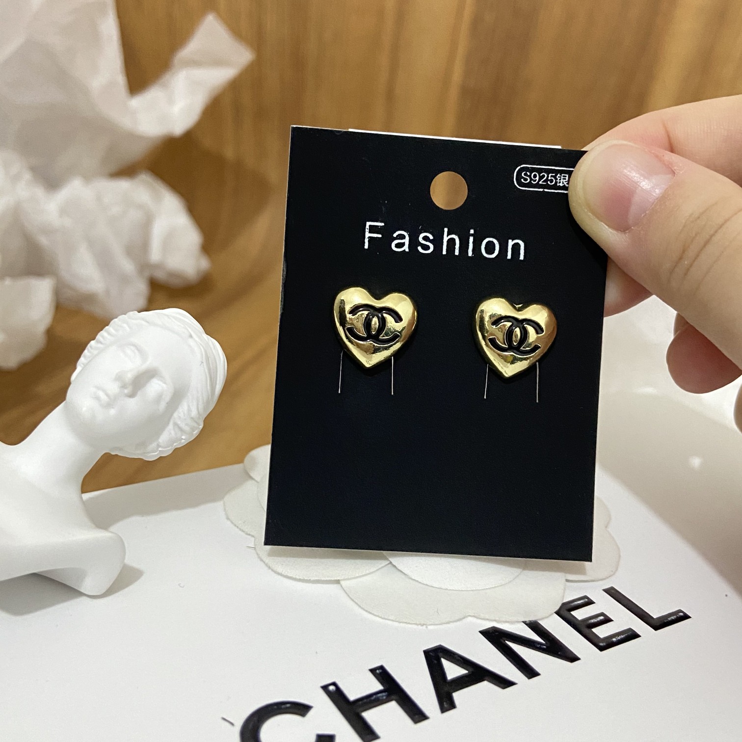 Chanel earrings 109172