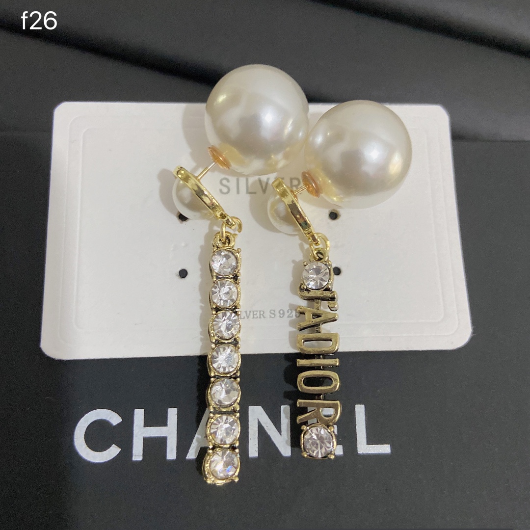 Dior earrings 109171