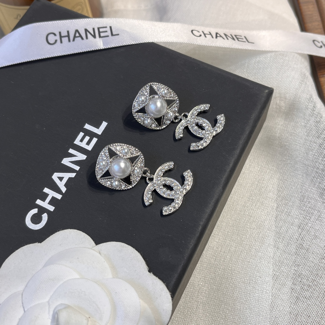 A727 Chanel earrings 109163